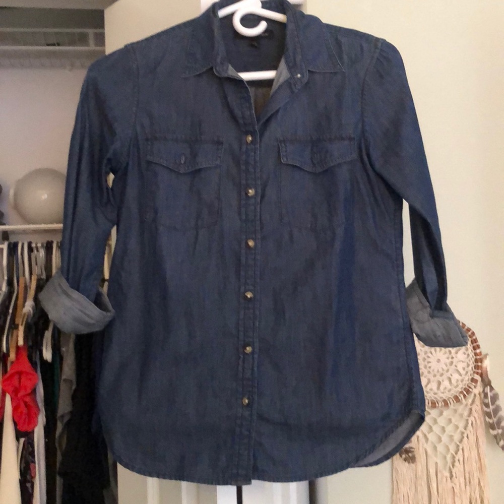 Banana republic chambray shirt